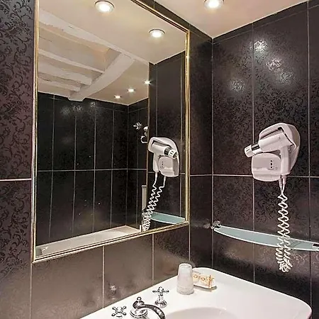 Gaillon Opera Hotel 3*