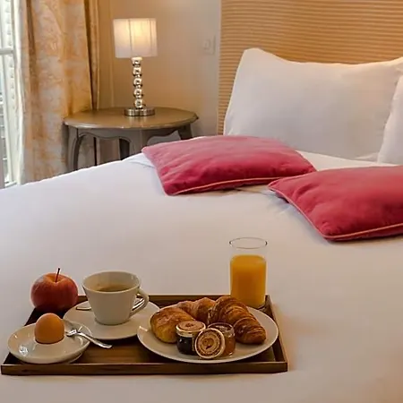 Gaillon Opera Hotel 3*